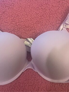Never worn lavender VS Bombshell bra